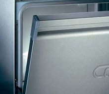 A máquina de lavar louça Gold GS 56 da Colged é silenciosa devido à sua parede dupla integral.