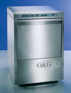Máquina de lavar copos Onyx 40, fabricada pela Colged